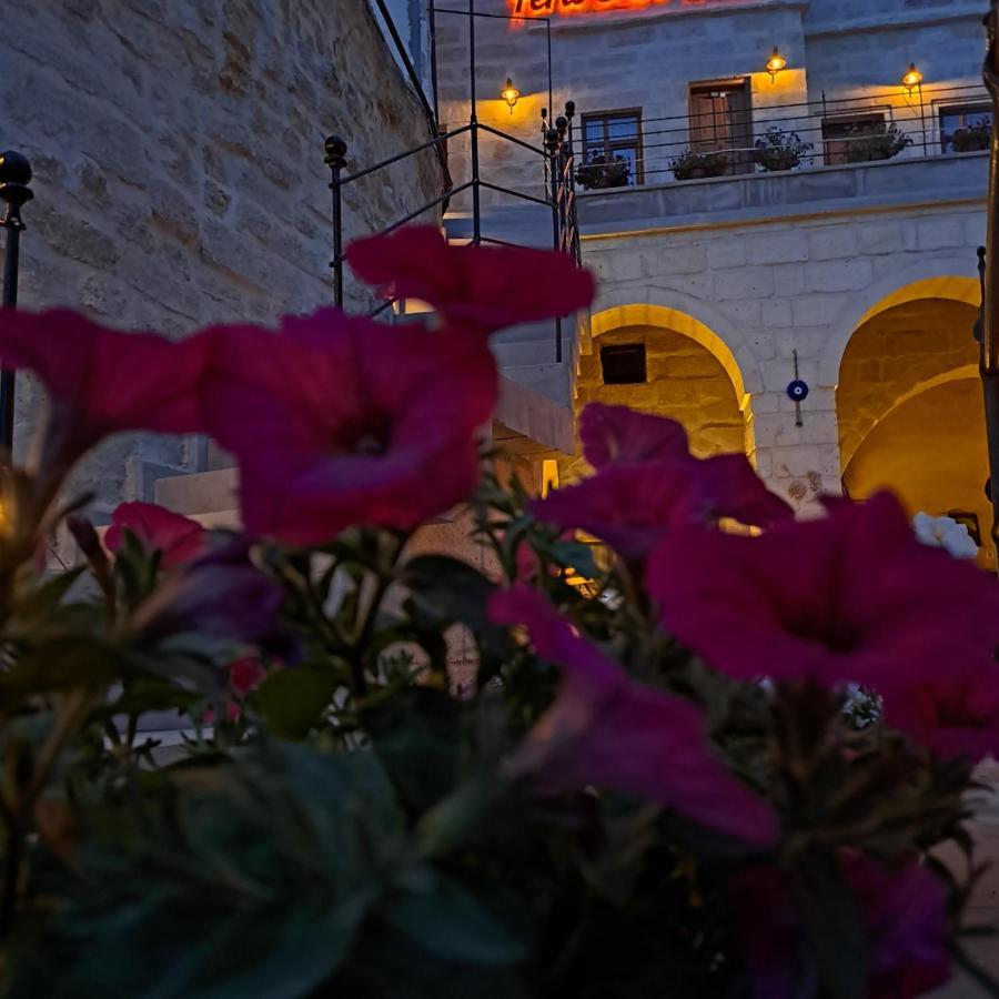 Feris Cave Hotel Nevşehir Bagian luar foto